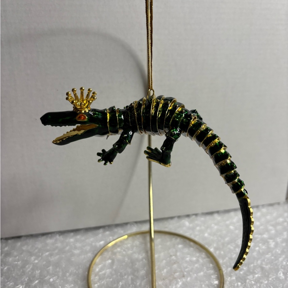 Dillard’s Cloisonné Alligator - Picture 2 of 11